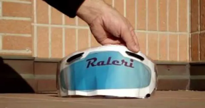 PCShade, nuovo inserto fotocromatico per visiere da Raleri