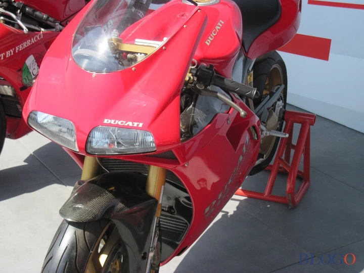 ingrandisci immagine