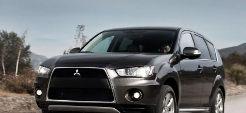 Mitsubishi Outlander 2011: anche 2 ruote motrici