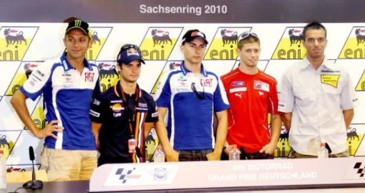 Valentino Rossi: "mi è mancata la MotoGP", e gli avversari sorridono