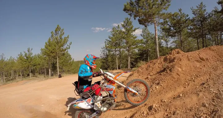 Nicola Dutto in sella per la Baja Aragon 2015