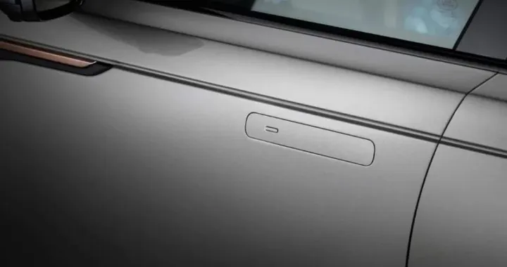 Cina mette al bando le maniglie a scomparsa: sono pericolose