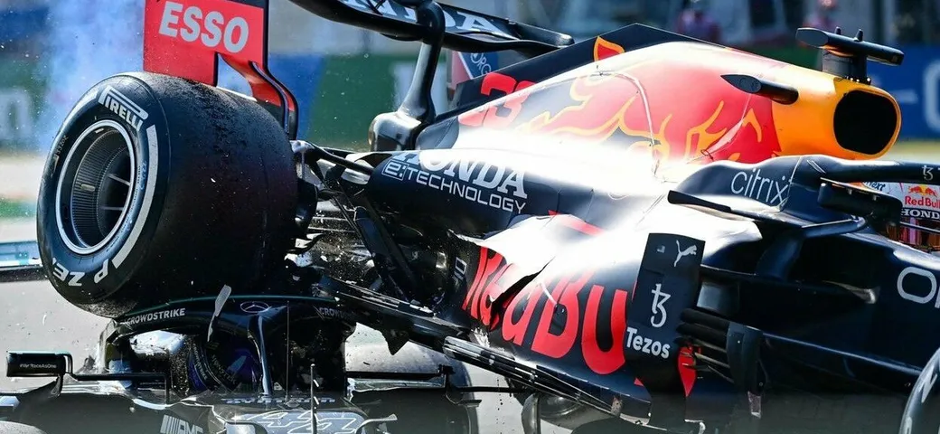 F1, Monza: un nuovo video dell'incidente tra Hamilton e Verstappen
