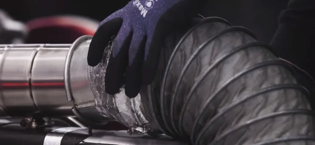 Mercedes W14: il primo vagito della monoposto F1 2023 | Video