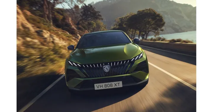 Nuova Peugeot 408, è molto francese: 3 motori e c'è anche la BEV