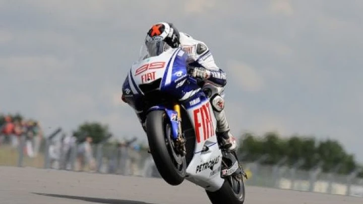MotoGP: FP1 a Sepang sotto il segno di Jorge Lorenzo. Quarto Valentino Rossi