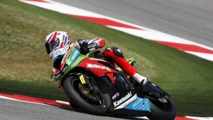 WSS: Kawasaki in pole con Lascorz e Fujiwara. Laverty terzo.