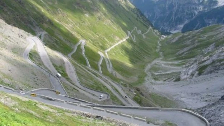Il pedaggio sul Passo dello Stelvio: una tassa necessaria?