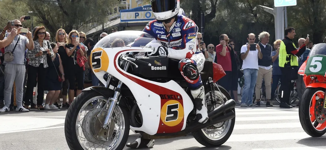 Romano Fenati protagonista della Benelli Week
