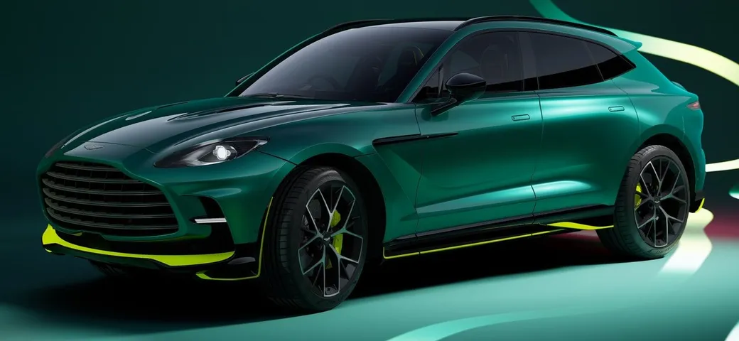 Aston Martin DBX707 AMR24 Edition: il SUV di lusso ispirato alla F1