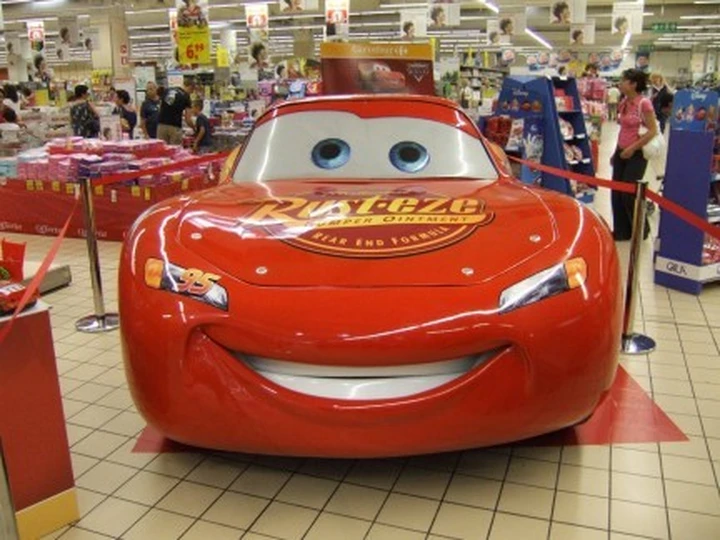 Cars: dai pixel alla realtà
