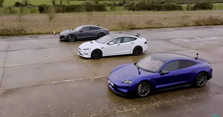 Porsche Taycan Turbo GT vs Tesla vs Audi RS GT: drag race sul filo dei 1.000 CV