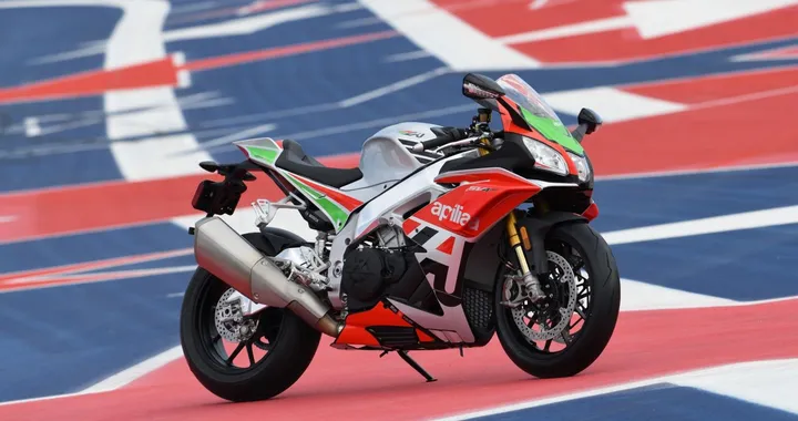 Aprilia RSV4 RF Limited Edition: versione speciale in soli 125 esemplari
