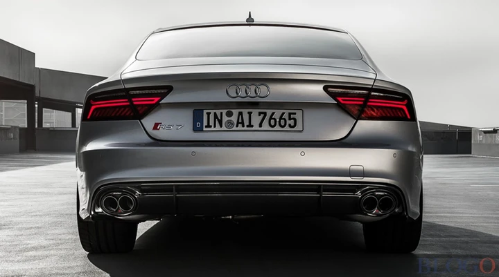 Audi RS6 e RS7 arrivano a 615 cavalli con i nuovi scarichi Audi Sport by Akrapovic