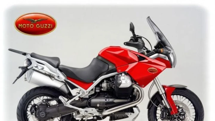 Oberdan Bezzi reinterpreta la Moto Guzzi Stelvio