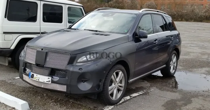 Mercedes GLE: le foto spia di un nostro lettore