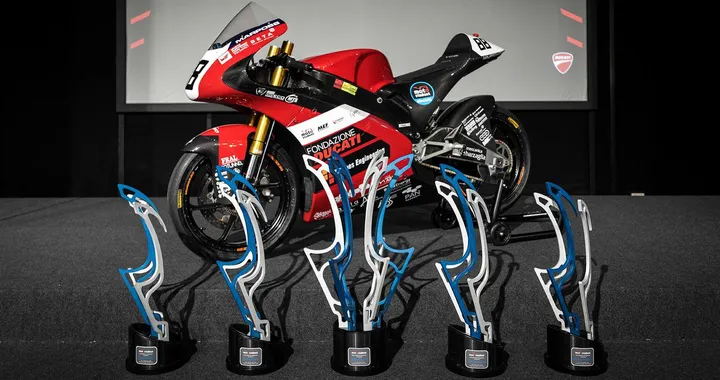 Ducati e l'Università di Bologna vincono la competizione MotoStudent 2023