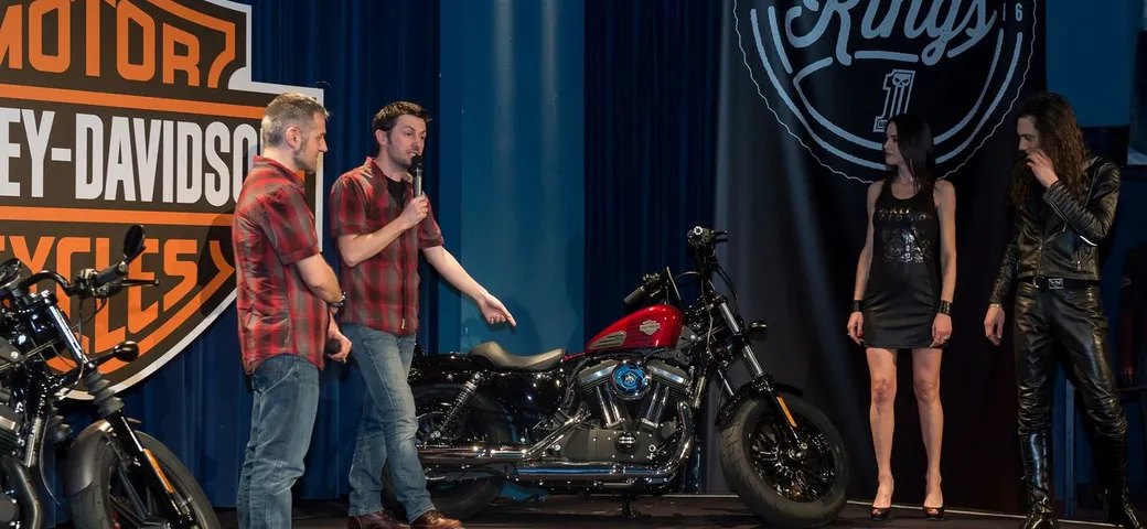 Harley-Davidson Dark Custom Night