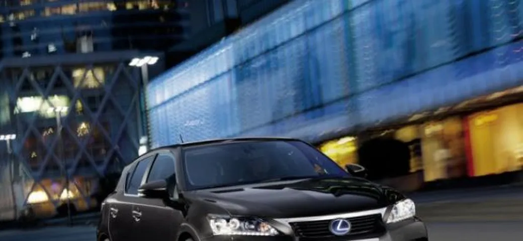 Lexus: la CT 200h offrirà quattro modalità di guida