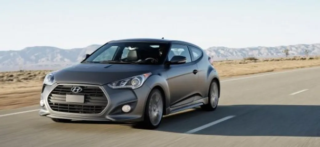 Hyundai Veloster: prezzo negli USA da 17.450 dollari, turbo da 21.950