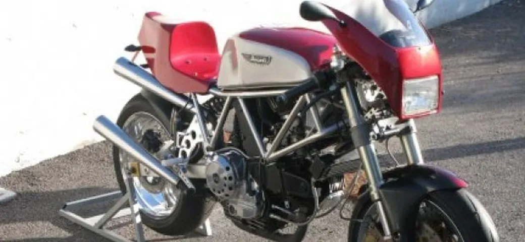 Special: Ducati Sport 900... diabolica raffinatezza.