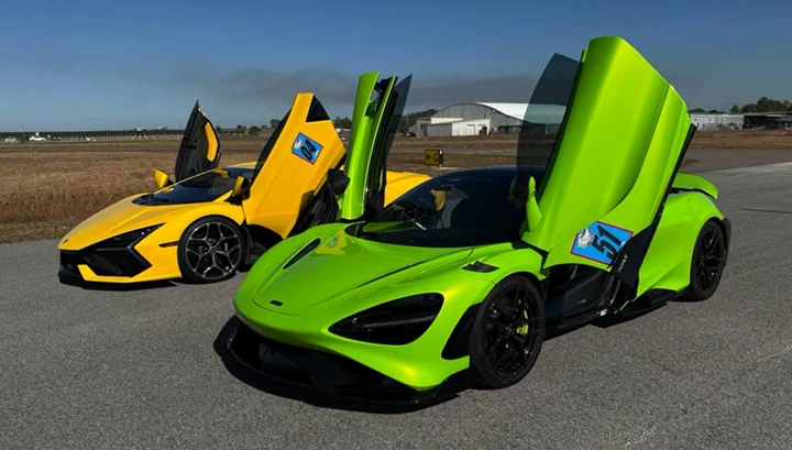 Lamborghini Revuelto vs McLaren 765 LT: sfida nello scatto e in ripresa | Video