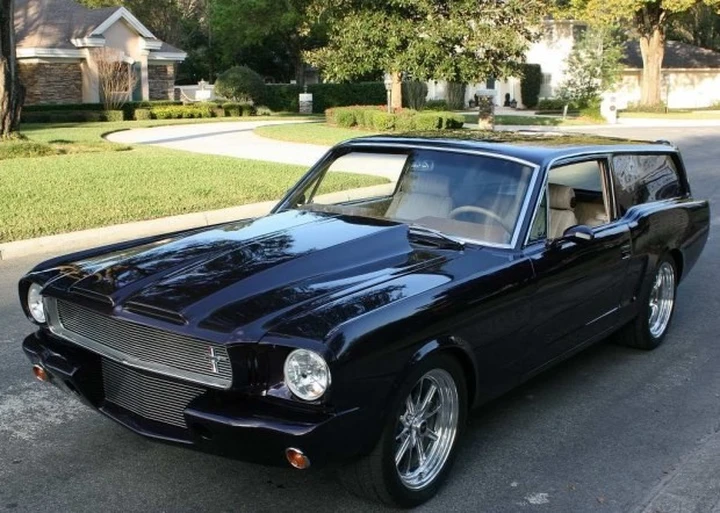 Ford Mustang: l'esemplare del '66 diventa shooting brake
