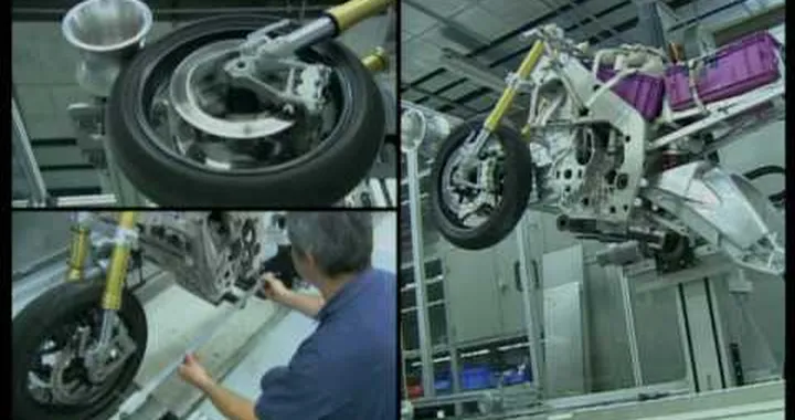 BMW S1000RR - Fasi progettuali