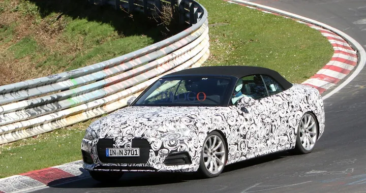 Foto spia Audi S5 Cabrio