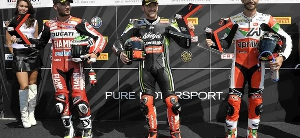 SBK Misano 2014 LIVE: Superpole a Sykes su Giugliano e Guintoli, 5° Melandri [FOTO]