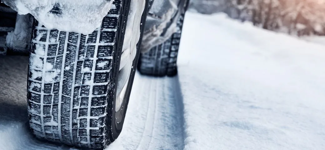 Pneumatici invernali e catene 2021-2022: obbligo, normative, omologazioni