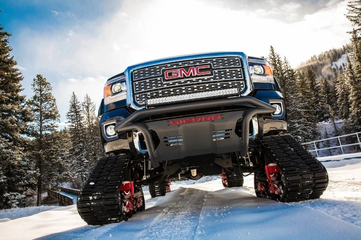 GMC Sierra 2500HD All Mountain concept, il cingolato da 445 CV