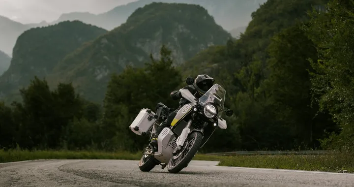 Husqvarna Norden 901 Expedition 2025: la regina delle moto adventure si rinnova