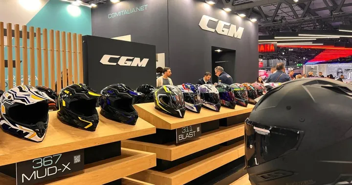 Dall’adventure all’urban: CGMItalia presenta i caschi per ogni esigenza