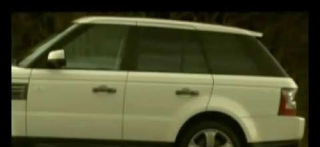 Primo video ufficiale per la Range Rover Sport Restyling