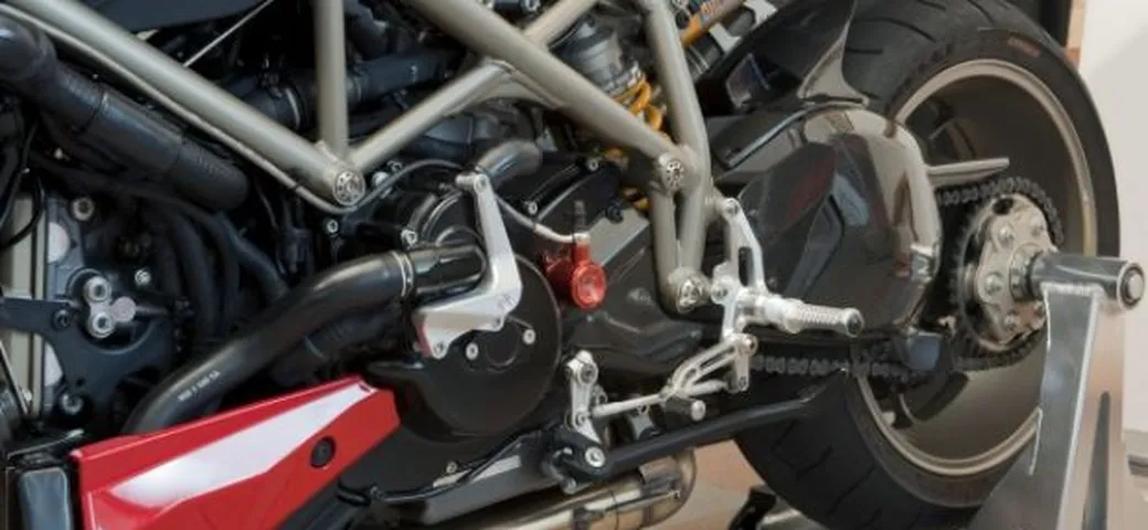 Nuovi accessori Motocorse per Ducati Streetfighter e MV Agusta