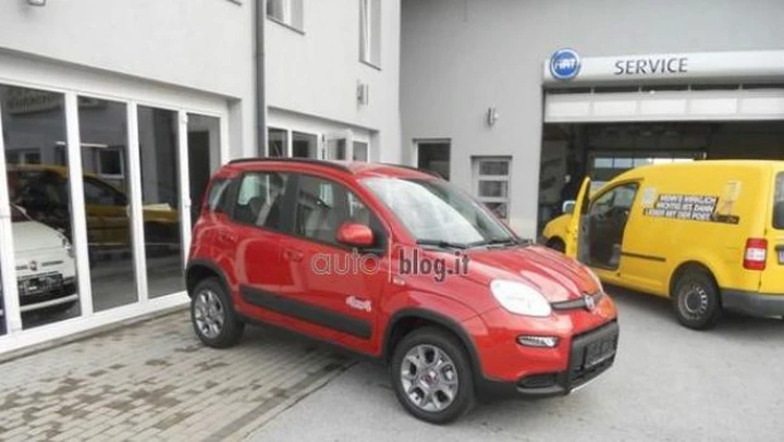 Nuova Fiat Panda 4x4 nei concessionari