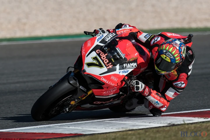 SBK Magny-Cours, Ducati all'inseguimento della Kawasaki
