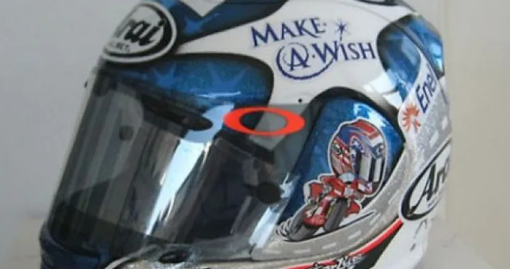 Un casco speciale per Nicky Hayden ad Indy