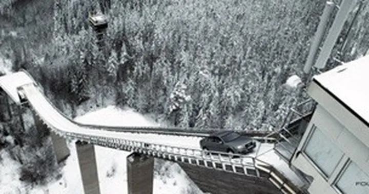 Spot Audi sul trampolino da sci