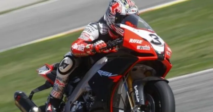 SBK a Miller: Il team Aprilia non brilla in Superpole