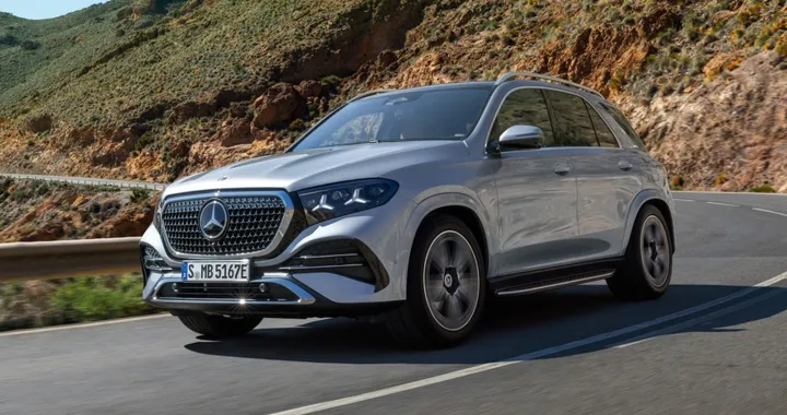 Mercedes-Benz GLE, tutto sul restyling: motorizzazioni elettrificate