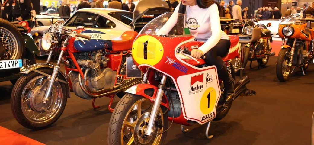 Rétromobile apre a Parigi con le moto italiane