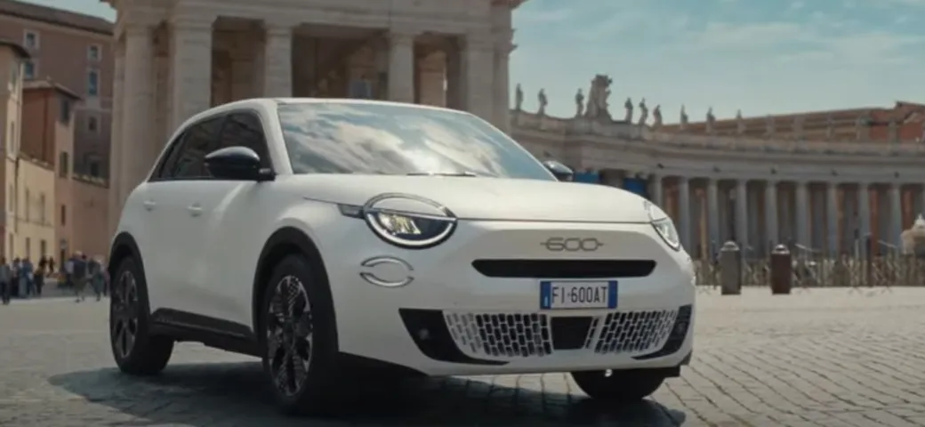 Nuova Fiat 600: primo video ufficiale per il SUV compatto