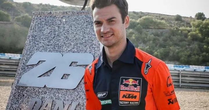 Circuito di Jerez, inaugurato il monumento alla Curva Pedrosa: le foto