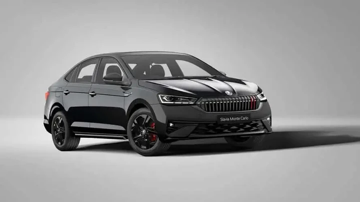 Skoda Slavia, la berlina tecnologica e coi sedili posteriori massaggianti
