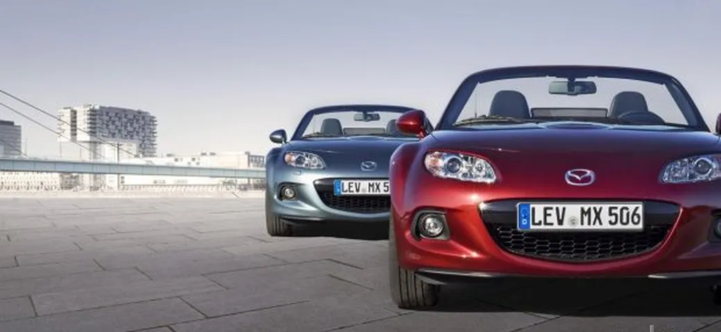 Mazda MX-5 Facelift: foto e dettagli del restyling