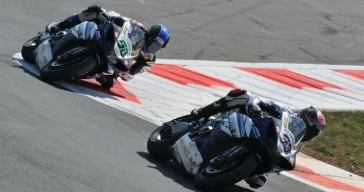 WSBK: Eugene Laverty al settimo cielo: "Avevo in testa un podio, e vado via con due vittorie". Marco Melandri: "contento, ma ho avuto problemi di setup"