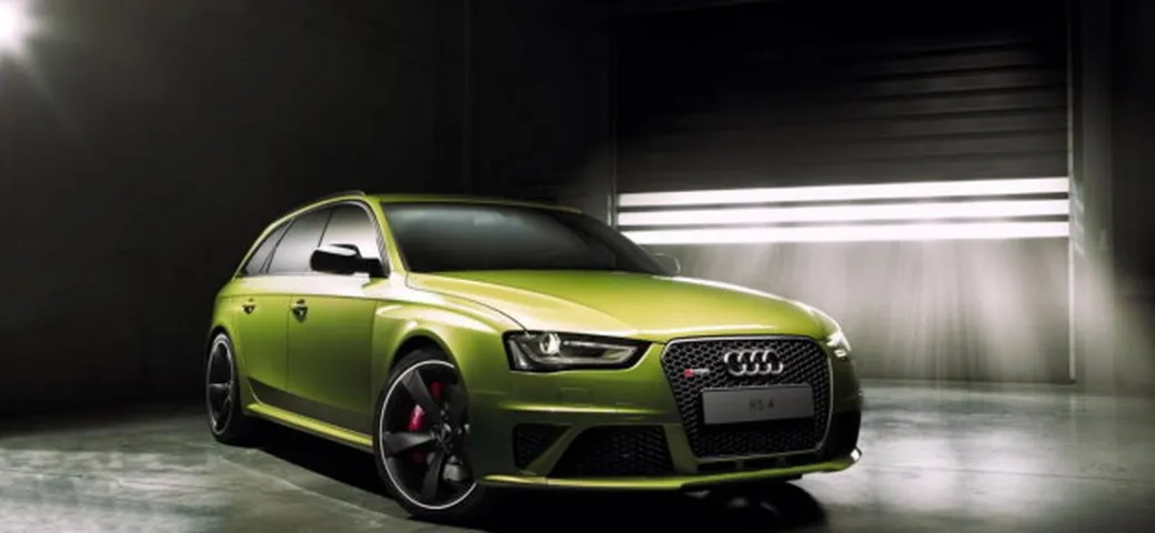 Audi RS4 Avant Exclusive: la familiare personalizzata