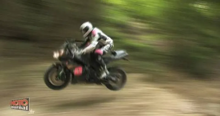 RECO MOTO TOUR 2008 : A BLOC ! ( moto journal )